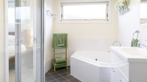 One Tree Bed And Breakfast - Accommodation Port Hedland 9