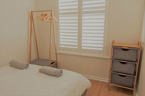 Henley Beach South, Amazing Views, Huge Private Balcony! - Accommodation Port Hedland 13
