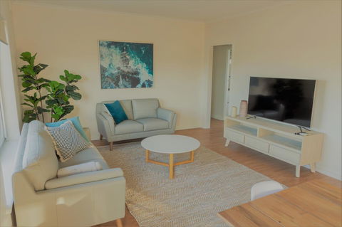 Henley Beach South, Amazing Views, Huge Private Balcony! - Accommodation Port Hedland 14