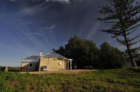 Peppermint Farm Cottage - Accommodation Port Hedland 3