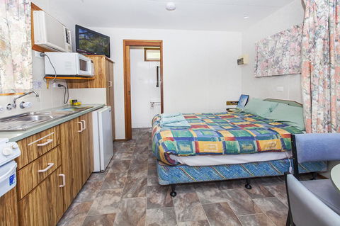 Echo Holiday Parks - Naracoorte - Accommodation Port Hedland 11