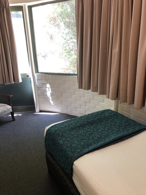 Greenways Apartments - Accommodation Port Hedland 14