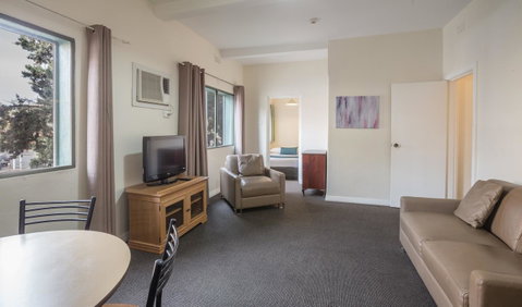 Greenways Apartments - Accommodation Port Hedland 10