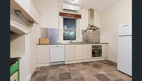 Treasured Memories Cottage - Accommodation Port Hedland 10