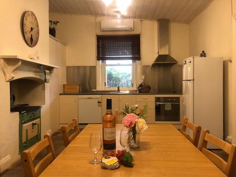 Treasured Memories Cottage - Accommodation Port Hedland 18