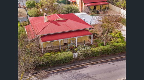 Treasured Memories Cottage - Accommodation Port Hedland 12
