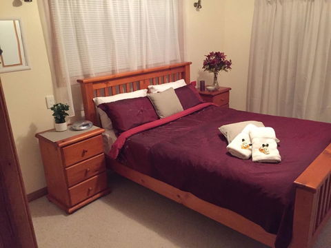 Rocks Retreat House With Sea Views - Accommodation Port Hedland 6