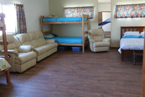 LAS ARENAS - The Sands - BEACH HOUSE - Accommodation Port Hedland 4