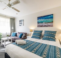 Aqua Waves Glenelg Central Studios - Accommodation Port Hedland