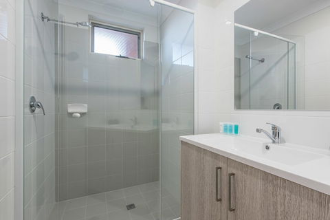 Jurien Bay Motel Apartments - Accommodation Port Hedland 11