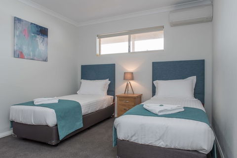Jurien Bay Motel Apartments - Accommodation Port Hedland 18