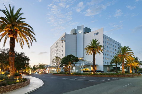 Crown Promenade Perth - Accommodation Port Hedland 0
