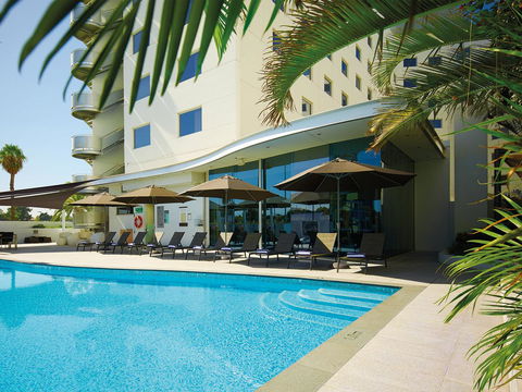 Crown Promenade Perth - Accommodation Port Hedland 5