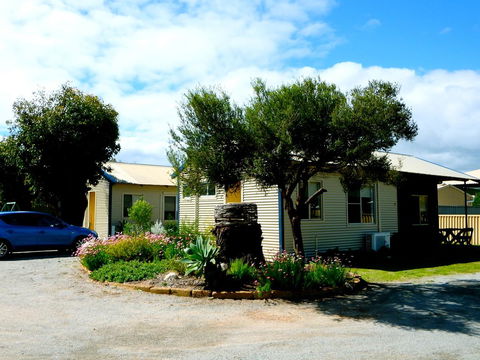 Lazy Lobster Holiday Units & Chalets - Accommodation Port Hedland 20