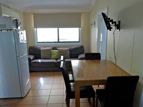Lazy Lobster Holiday Units & Chalets - Accommodation Port Hedland 29