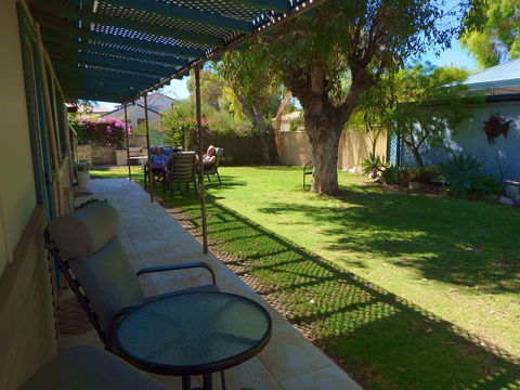 Lazy Lobster Holiday Units & Chalets - Accommodation Port Hedland 30