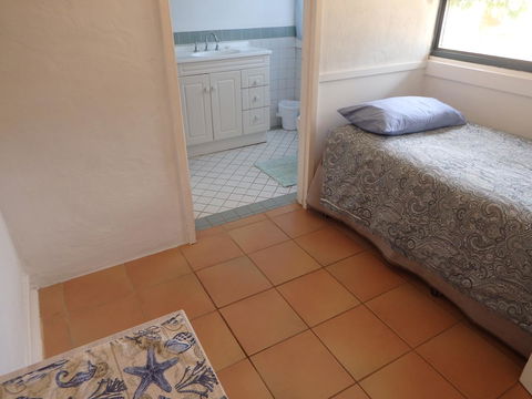 Lazy Lobster Holiday Units & Chalets - Accommodation Port Hedland 12