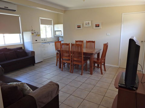 Lazy Lobster Holiday Units & Chalets - Accommodation Port Hedland 23