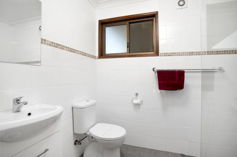 Armidale Tourist Park - Accommodation Port Hedland 14