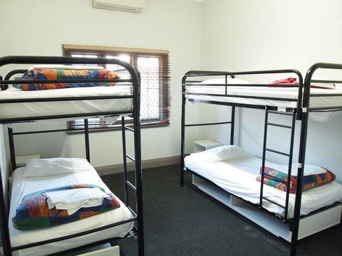 The Emperors Crown Hostel - Accommodation Port Hedland 21