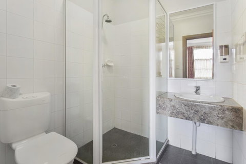 The Emperors Crown Hostel - Accommodation Port Hedland 20