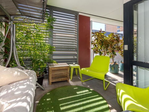 Home Apartment - Perth City Centre - Free WiFi - Accommodation Port Hedland 2
