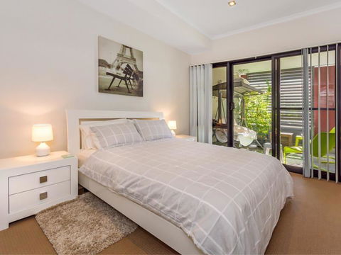 Home Apartment - Perth City Centre - Free WiFi - Accommodation Port Hedland 5