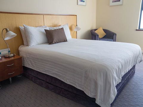 Ocean Beach Hotel - Accommodation Port Hedland 0