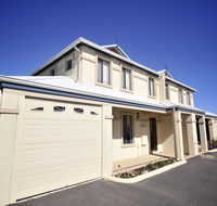 Palm Beach Manor - Accommodation Port Hedland