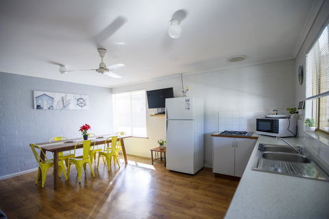 Shark Bay Seafront Apartments - Accommodation Port Hedland 1