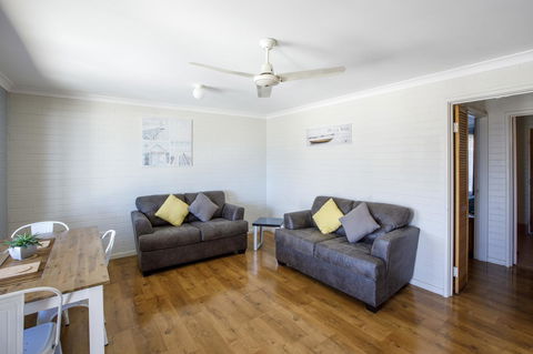 Shark Bay Seafront Apartments - Accommodation Port Hedland 14