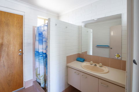Shark Bay Seafront Apartments - Accommodation Port Hedland 13