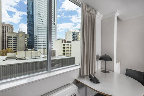 Oaks Perth Hotel - Accommodation Port Hedland 13