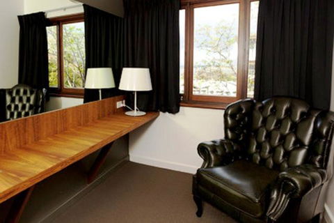 Riverview On Mount Street - Accommodation Port Hedland 13