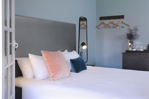 The Stirling Arms Hotel - Accommodation Port Hedland 13