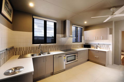 The Stirling Arms Hotel - Accommodation Port Hedland 33