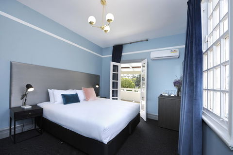 The Stirling Arms Hotel - Accommodation Port Hedland 0