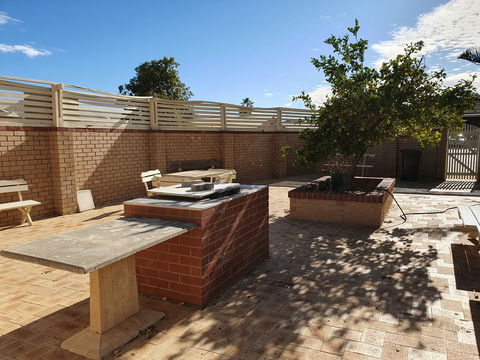 Ocean Beach Chalet 18 - Accommodation Port Hedland 12