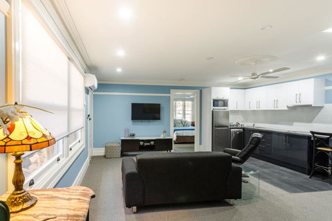Blue Door Apartments - Accommodation Port Hedland 14