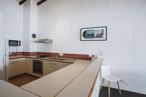 Canal Rocks Beachfront Apartments - Accommodation Port Hedland 25