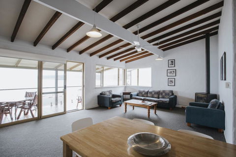 Canal Rocks Beachfront Apartments - Accommodation Port Hedland 24