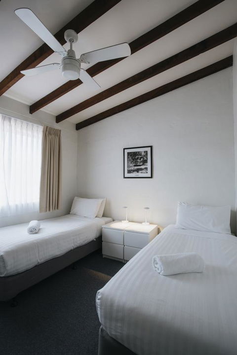 Canal Rocks Beachfront Apartments - Accommodation Port Hedland 12