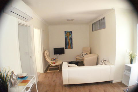 Mill View Link - Accommodation Port Hedland 7