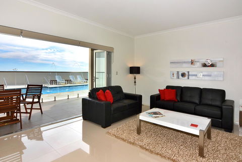 Bunbury Seaview Apartments - Accommodation Port Hedland 1