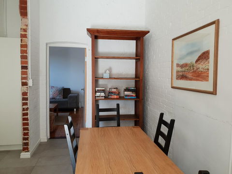 Captain\'s Heritage Cottage - Central Fremantle 2 Bedroom Historic Cottage - Accommodation Port Hedland 3