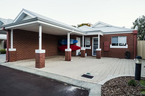 FortyTwo - Oceanside Retreat Busselton - Accommodation Port Hedland 4