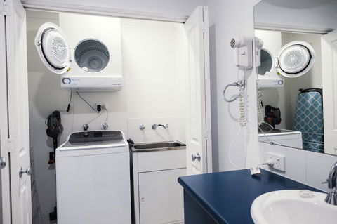 FortyTwo - Oceanside Retreat Busselton - Accommodation Port Hedland 9