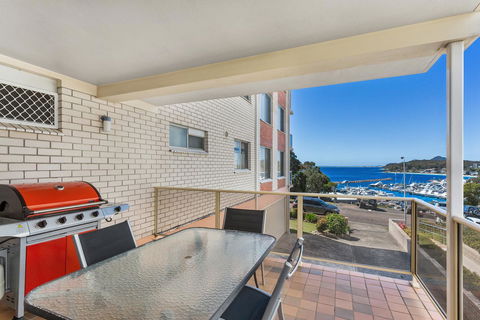 Laman Lodge, Unit 2, 15 Laman Street - Accommodation Port Hedland 12