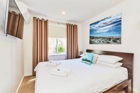 Cape View Beach Resort - Accommodation Port Hedland 2
