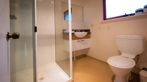 Karri Mia Chalets And Studios - Accommodation Port Hedland 26